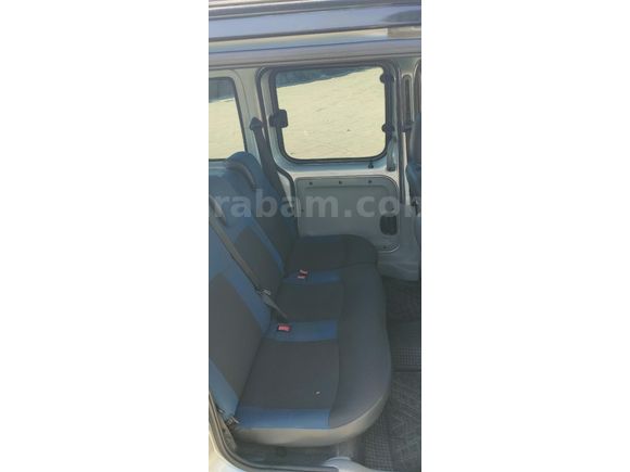 Sahibinden Renault Kangoo Multix 1.5 dCi Authentique 2009 Model