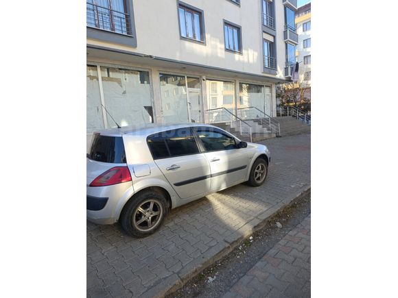 Sahibinden Renault Megane 1.4 Expression 2006 Model