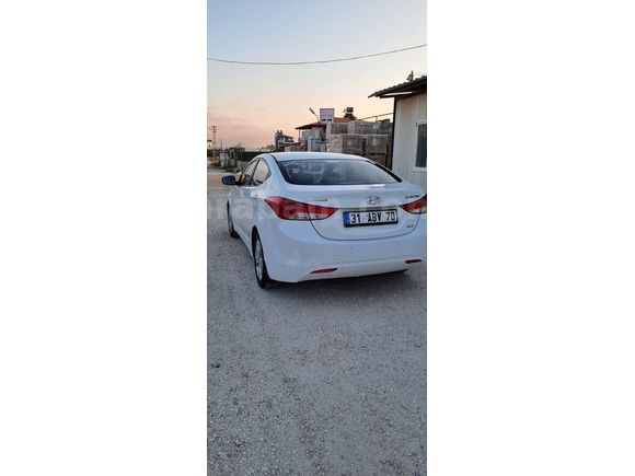 Sahibinden Hyundai Elantra 1.6 D-CVVT Mode 2012 Model