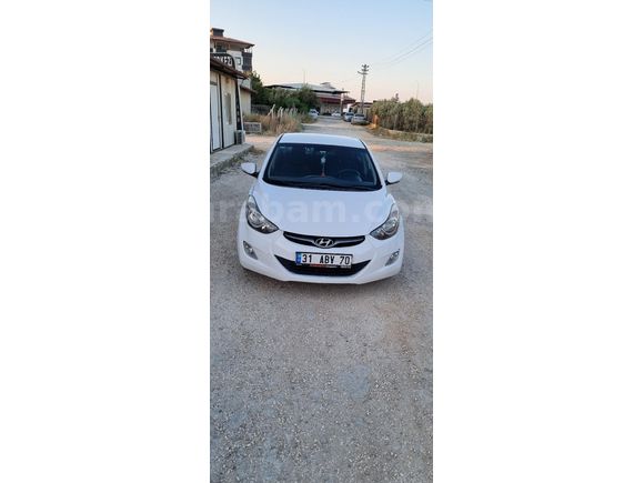 Sahibinden Hyundai Elantra 1.6 D-CVVT Mode 2012 Model