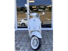 2022 MODEL VESPA SPRINT 150S JUSTIN BIEBER LIMITED EDITION 120KM