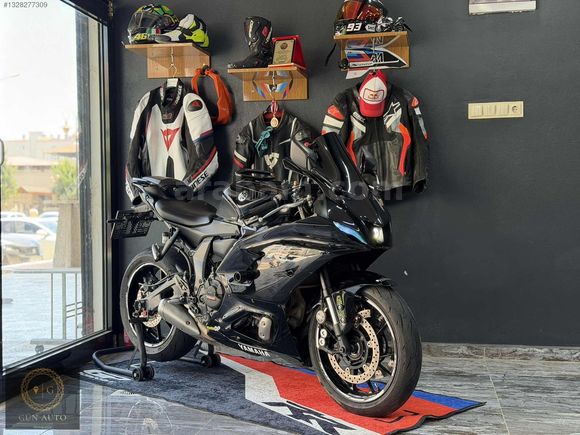 GÜN AUTO'DAN YAMAHA R7 2022 MODEL TERTEMİZ