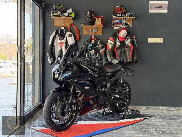 GÜN AUTO'DAN YAMAHA R7 2022 MODEL TERTEMİZ