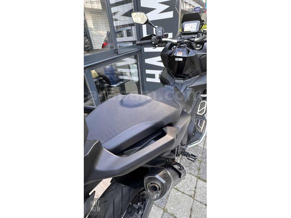 HALF MOTO 2023 HONDA XADV 750 AKRAPOVİÇ