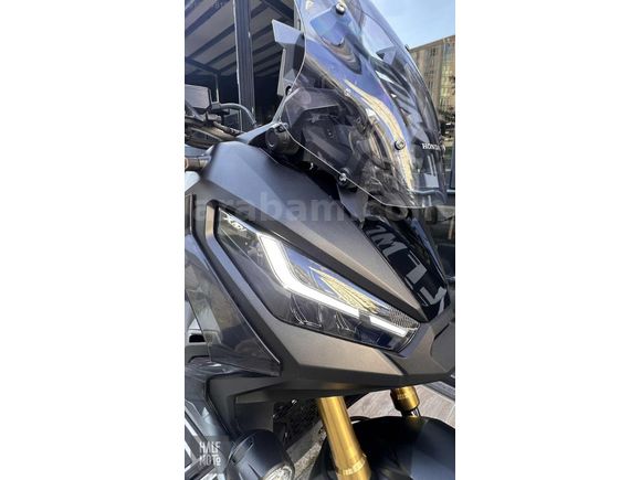 HALF MOTO 2023 HONDA XADV 750 AKRAPOVİÇ