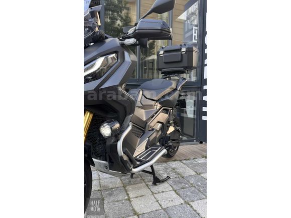 HALF MOTO 2023 HONDA XADV 750 AKRAPOVİÇ