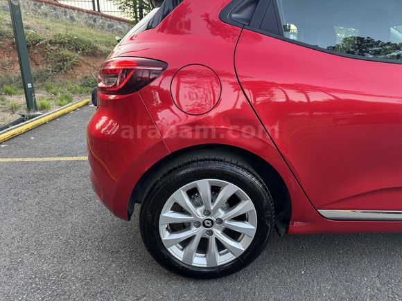 Hatasız!! 2023 Renault Clio 1.0 TCe Touch 6.500 KM