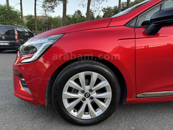 Hatasız!! 2023 Renault Clio 1.0 TCe Touch 6.500 KM