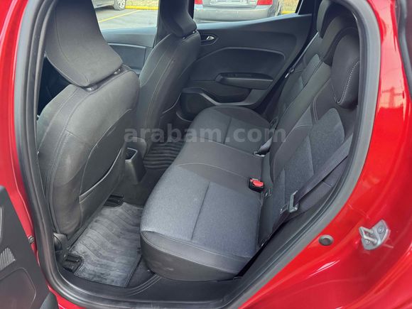 Hatasız!! 2023 Renault Clio 1.0 TCe Touch 6.500 KM