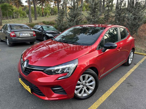 Hatasız!! 2023 Renault Clio 1.0 TCe Touch 6.500 KM