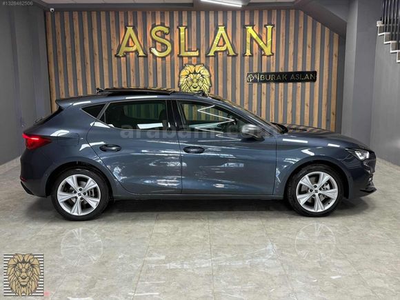 2025**SEAT LEON**1.5**PLUG-İN HYBRİD**204hp**HATASIZ**FR