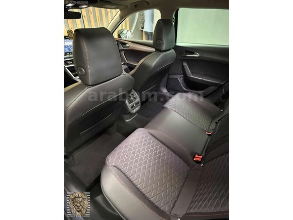 2025**SEAT LEON**1.5**PLUG-İN HYBRİD**204hp**HATASIZ**FR