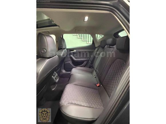 2025**SEAT LEON**1.5**PLUG-İN HYBRİD**204hp**HATASIZ**FR