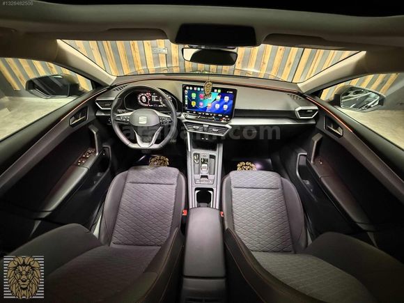 2025**SEAT LEON**1.5**PLUG-İN HYBRİD**204hp**HATASIZ**FR