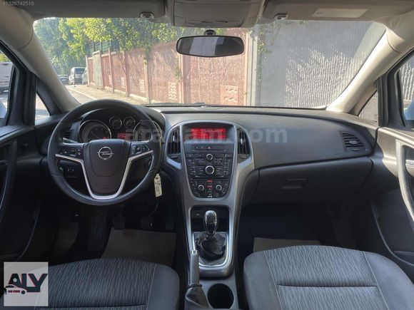 2017 MODEL OPEL ASTRA HATASIZ SİS-ÇELİK JANT