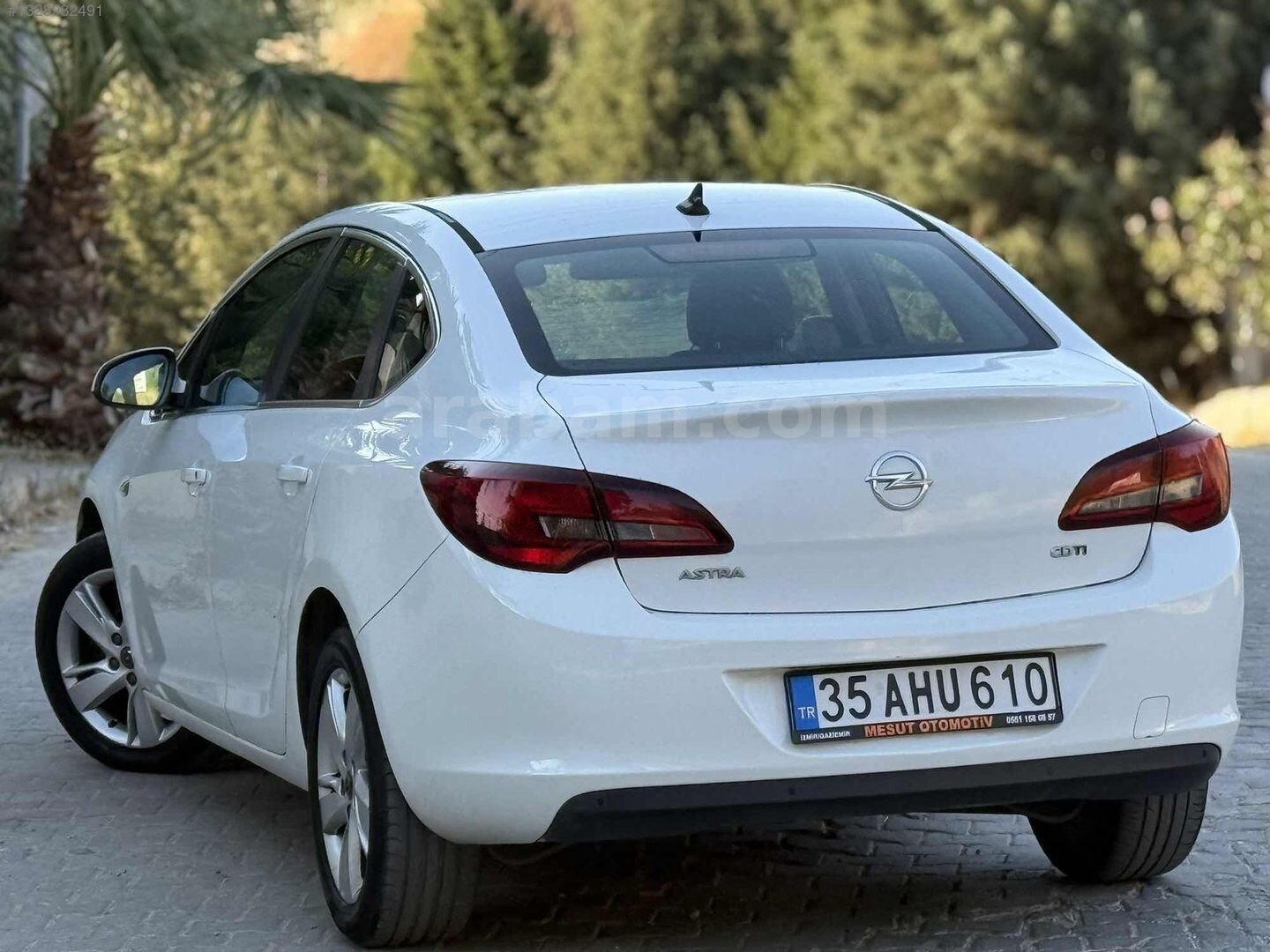 MESUT OTOMOTİVDEN 2015 OPEL ASTRA 1.6 CDTI SPORT 122.000 KM 7