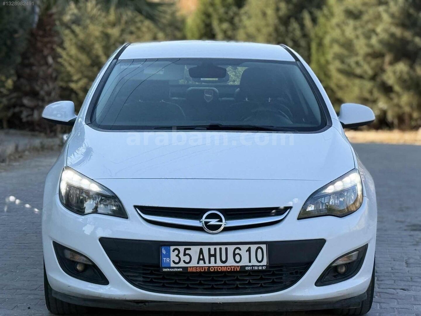 MESUT OTOMOTİVDEN 2015 OPEL ASTRA 1.6 CDTI SPORT 122.000 KM 2
