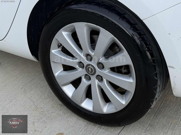 2017 MODEL OPEL ASTRA 1.6CDTI SPORT SANROOF 97 BİN KM