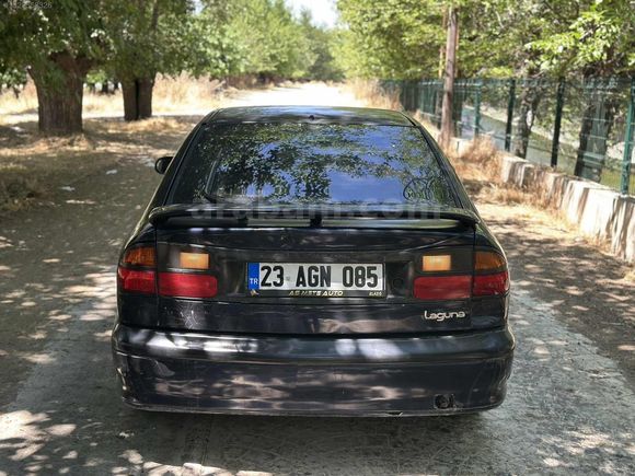 AS METE AUTO'DAN RENAULT LAGUNA 1.6 RXE
