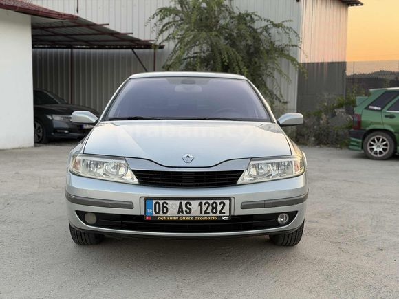 HATASIZ EMSALSİZ 2005 RENAULT LAGUNA 184 BİN KM'de BAKIMLI