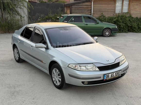 HATASIZ EMSALSİZ 2005 RENAULT LAGUNA 184 BİN KM'de BAKIMLI