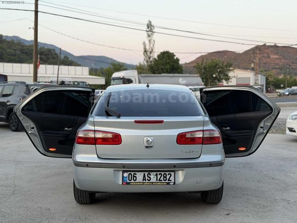 HATASIZ EMSALSİZ 2005 RENAULT LAGUNA 184 BİN KM'de BAKIMLI