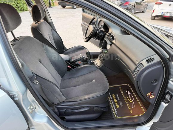 HATASIZ EMSALSİZ 2005 RENAULT LAGUNA 184 BİN KM'de BAKIMLI
