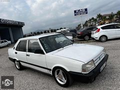 Şahin S 1992 model cam gibi