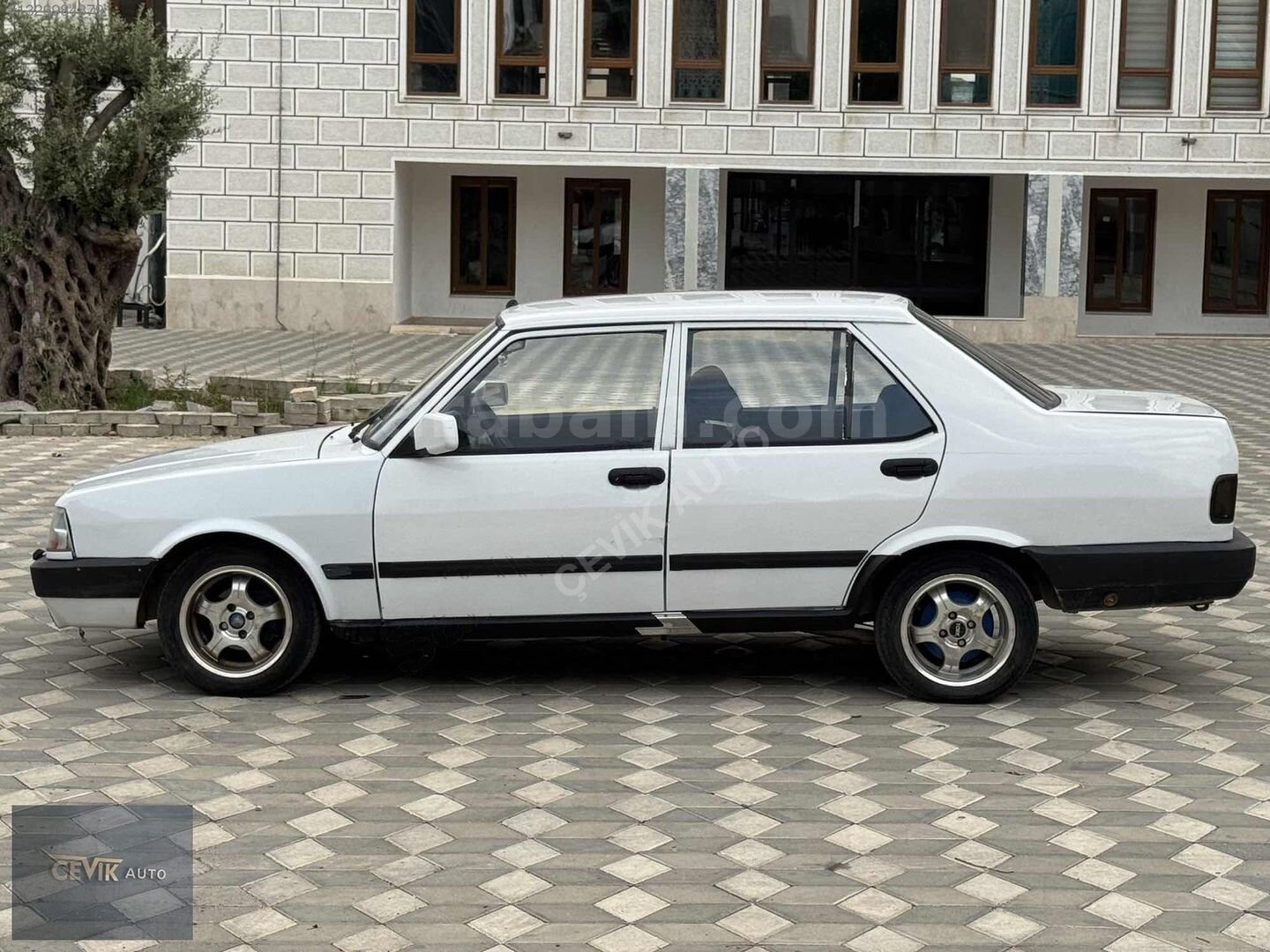 Galeriden Tofaş Şahin 1.6 1990 Model Mersin 84.000 km Beyaz 7