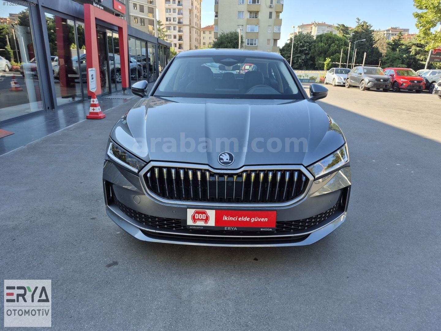 Galeriden Skoda SuperB 1.5 TSI Hybrid Premium 2025 Model İstanbul 6.700 km Gri 2