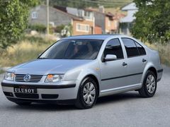 HATASIZ OTOMATİK 2003BORA 1.6 PASİFİC 230 BİN KM KARTA 12 TAKSİT