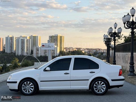 FARK GARAGE/2002 VW BORA 1.6 TRENDLINE LPG MANUEL VİTES