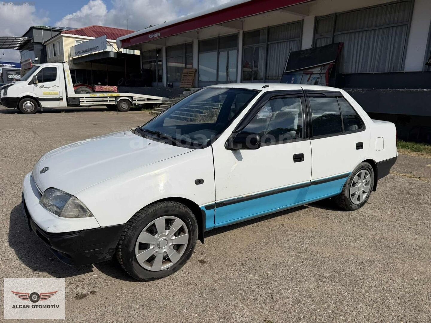 Galeriden Suzuki Swift 1.6 Sport 1990 Model Sakarya 37.179 km Beyaz 3