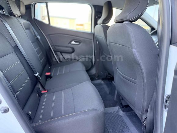 ADANZY AUTO'dan 2021M DACİA BOYASIZ 37 BİN KM