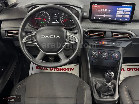 2023 DACİA SANDERO STEPWAY 1.0 TCE ESSENTİAL 13.000 KMDE EKOL'DE