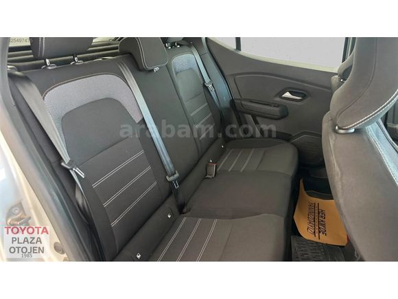 YETKİLİ BAYİ OTOJEN-2023 SANDERO STEPWAY 1.0TCE EXPRESSİON LPG