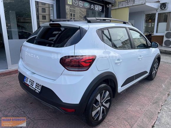 2025 OTOMATİK HATASIZ SANDERO STEPWAY 1.0 TCE EXPRESİON SUV ARAÇ