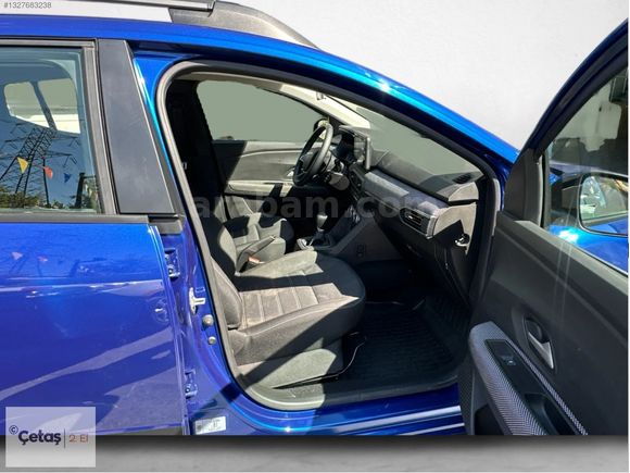 ÇETAŞ RENAULT'DAN 2025 SANDERO STEPWAY 1.0 TCE EXPRESSION 90 HP