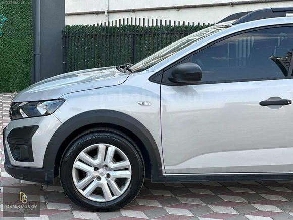 2024 ÇIKIŞLI 1.0 TCE DACİA STEPWAY 48.000 KM'DE OTOMATİK