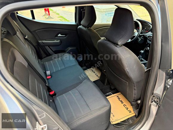 HUN CAR-2025 SANDERO STEPWAY EXPRESSİON GSR2 34.750KM BOYASIZ