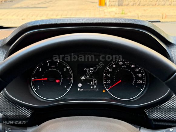 HUN CAR-2025 SANDERO STEPWAY EXPRESSİON GSR2 34.750KM BOYASIZ