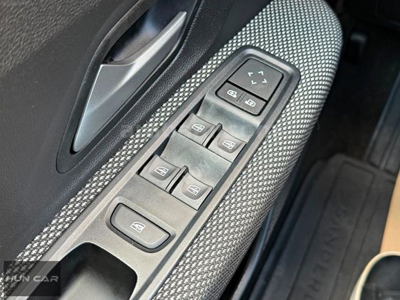 HUN CAR-2025 SANDERO STEPWAY EXPRESSİON GSR2 34.750KM BOYASIZ