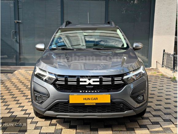 HUN CAR-2025 SANDERO STEPWAY EXPRESSİON GSR2 34.750KM BOYASIZ