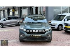 ÖMER ÖZER'DEN 2024 MODEL HATASIZ BOYASIZ EXTREME SANDERO STEPWAY