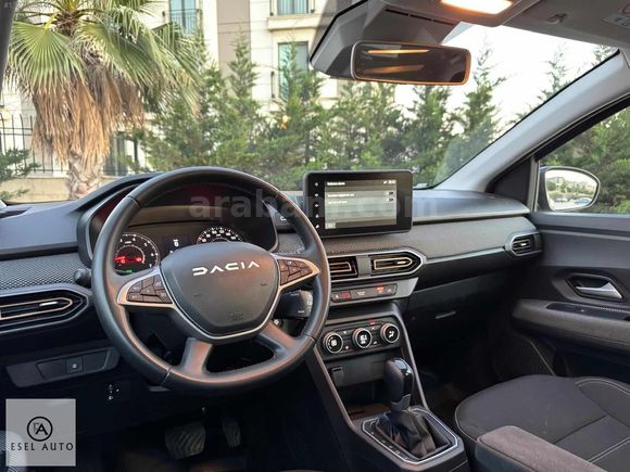 2025 DACİA SANDERO STEPWAY 1.0 TCE EXPRESSİON BOYASIZ 22.000 KM