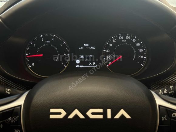AĞABEY'DEN 2024 DACİA SANDERO STEPWAY 1.0 TCE EXPRESSİON HATASIZ