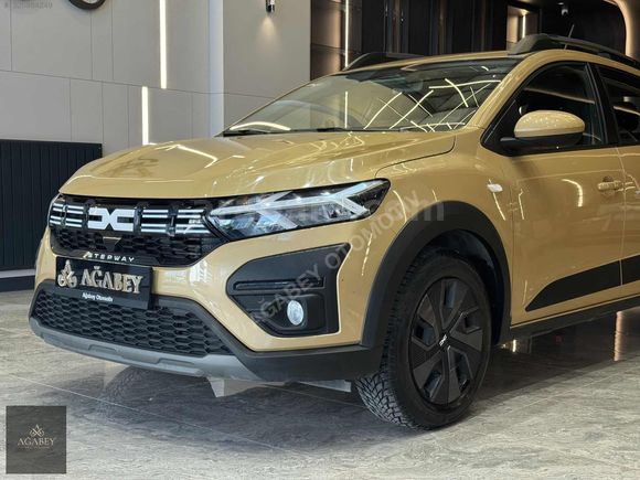 AĞABEY'DEN 2024 DACİA SANDERO STEPWAY 1.0 TCE EXPRESSİON HATASIZ