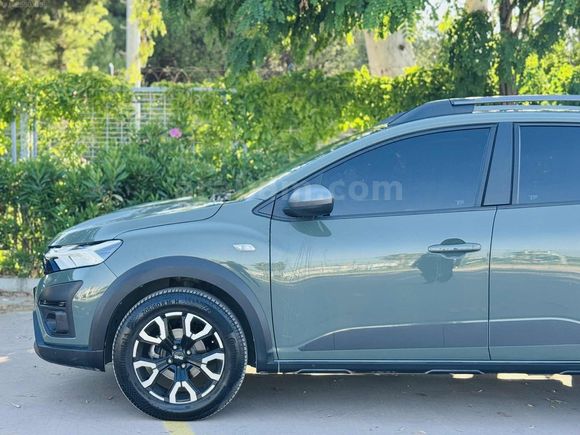 AKY MOTORS'DAN |2022 SANDERO STEPWAY | ÖZEL RENK| SUNROFF |