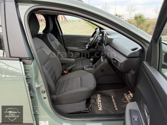 YİĞİT OTOMOTİVDEN NOKTA HATASIZ ÖZEL RENK SIFIR GİBİ