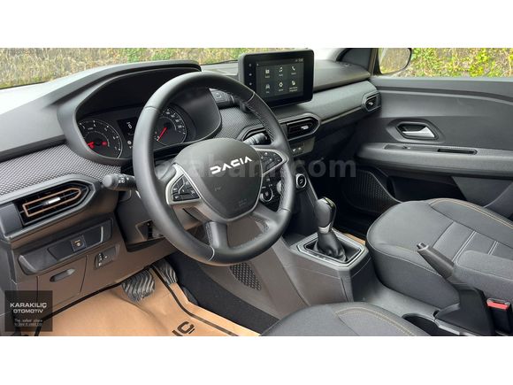 2025/7.000KM/DACİA STEPWAY EXPRESSİON HATASIZ 12 AY KK TKST İMKN